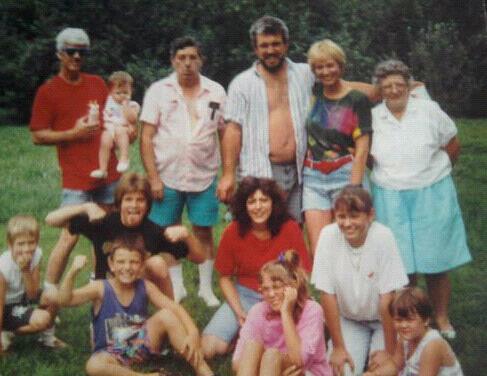 314940_241705062543578_2058936682_n